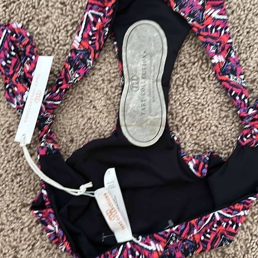 NWT Tart Collections Bikinis bottom In Fuchsia - Picture 9 of 12